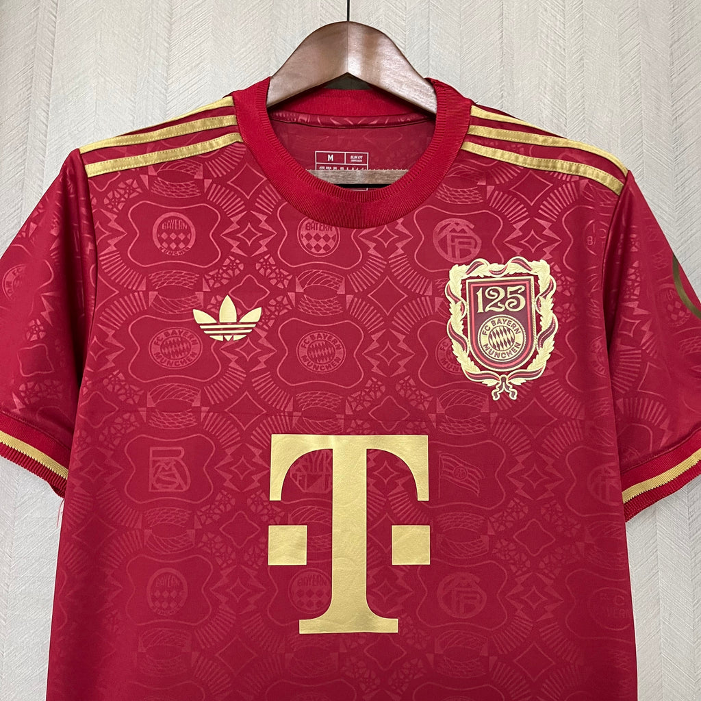Bayern de Munique Aniversário 25/26 Torcedor
